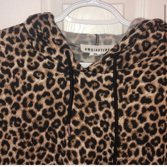 Leopard cropped sweater - Picture 2 of 3